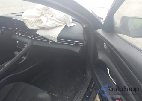 2022 Hyundai Elantra Sel z USA, uszkodzony, nr VIN 5NPLS4AG4NH066555